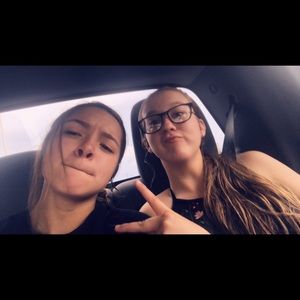 Meet your Posher, Cassie